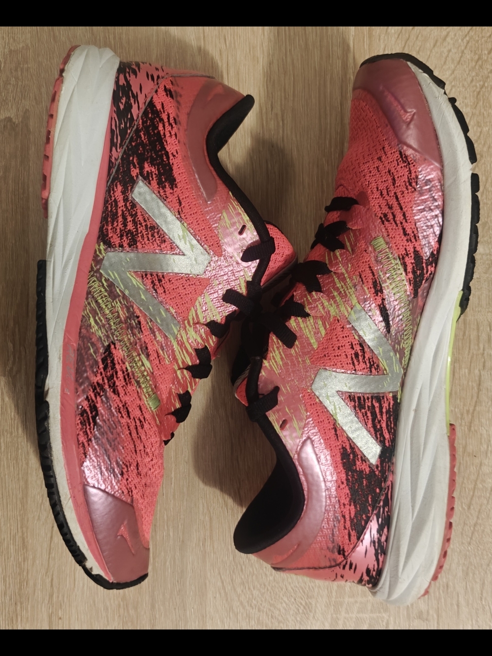 New Balance SpeedRide Strobe RevLite Hot Pink Women’s Size 7.5
